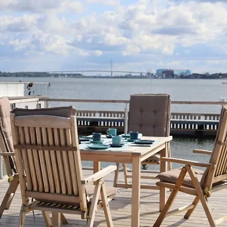 Hausboot Liliput Stralsund